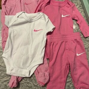 Nike Baby 0-3 Pink Set